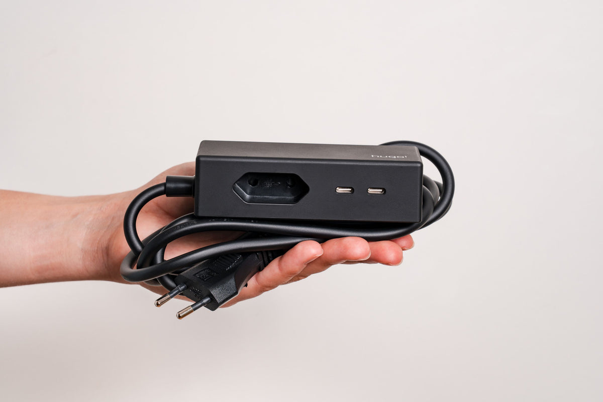 Brennenstuhl Hugo! TRAVEL Steckdosenleiste mit USB C 20W PD und Euro Steckdose